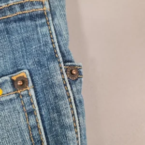 Dsquared2 Men's Grey Distressed Biker Jeans W30 L26