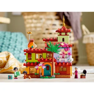 Lego 43202 The Madrigal House