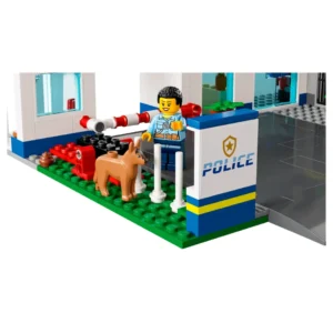 Lego 60316 Police Station V29