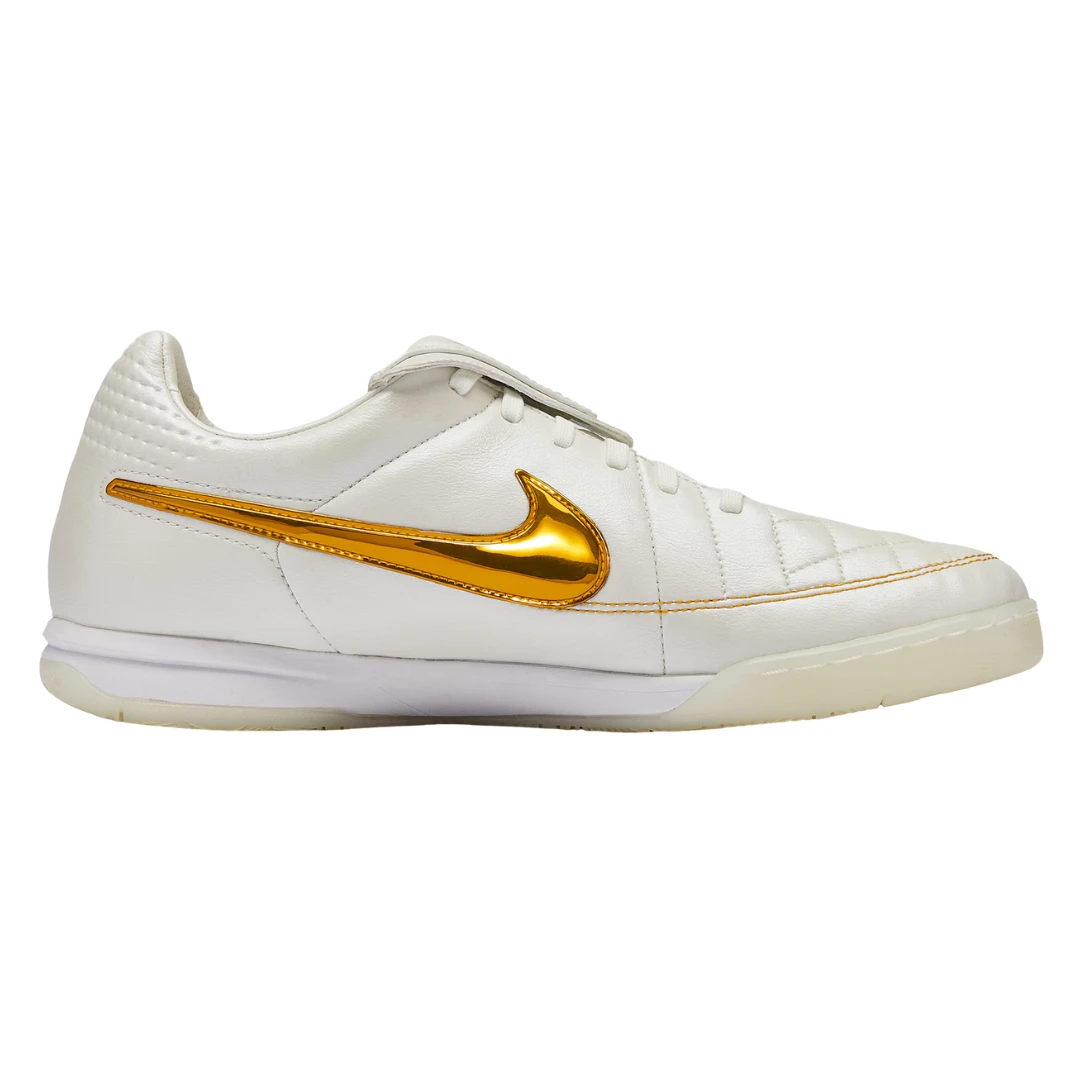 Nike Tiempo Legend Regen SE IC Football Boots