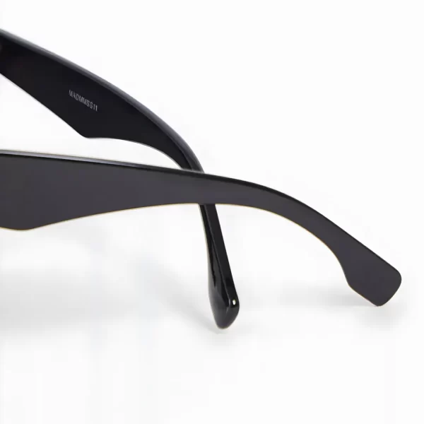Madein classic square sunglasses black